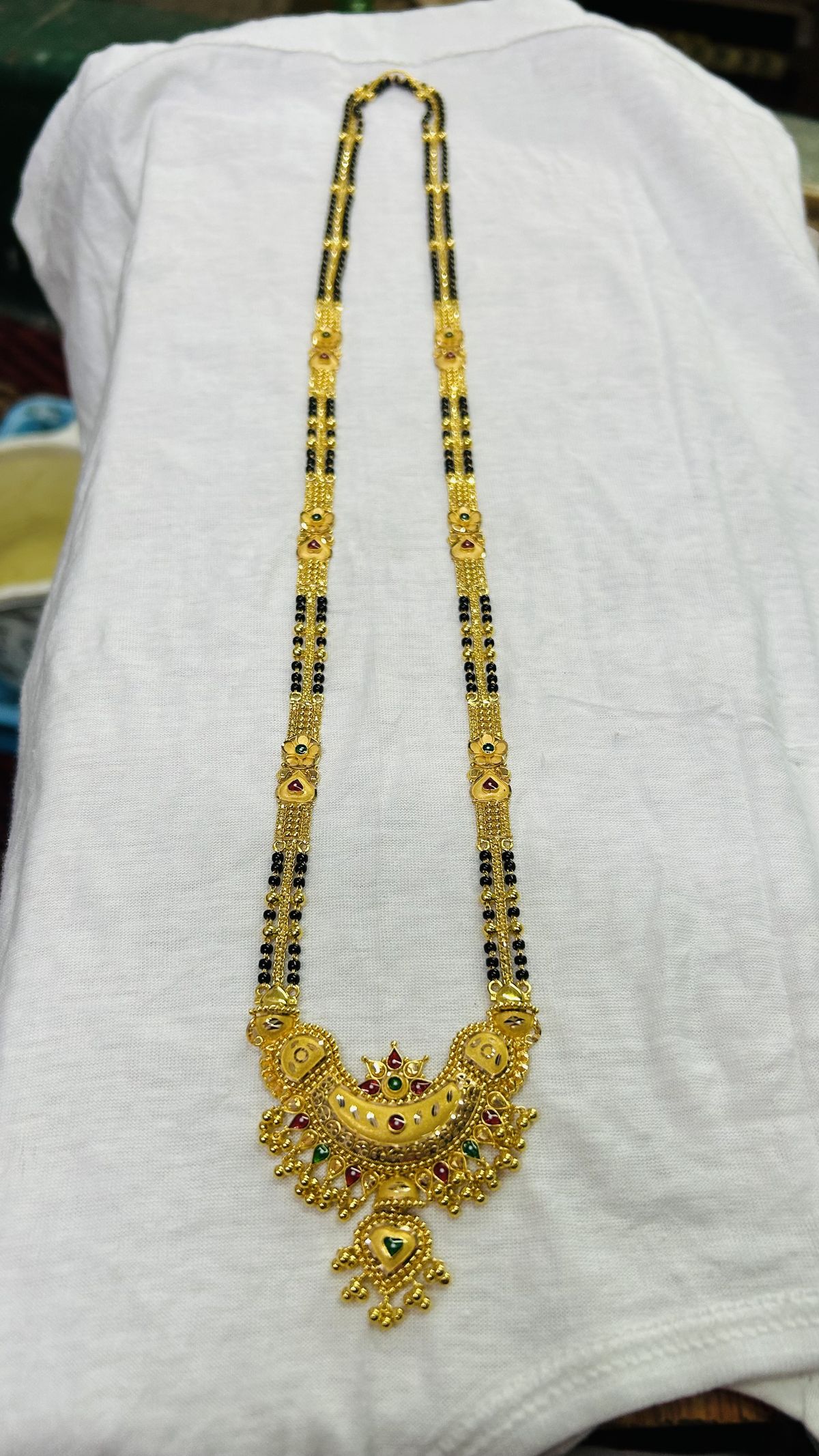 Artisan Gold Mangalsutra with Grand Pendant
